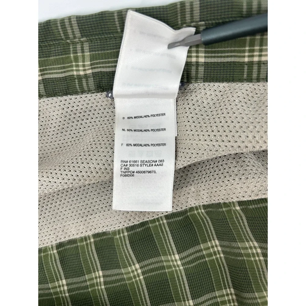 The North Face Button Down Shirt Mens Green Plaid Long Sleeve Collared Large